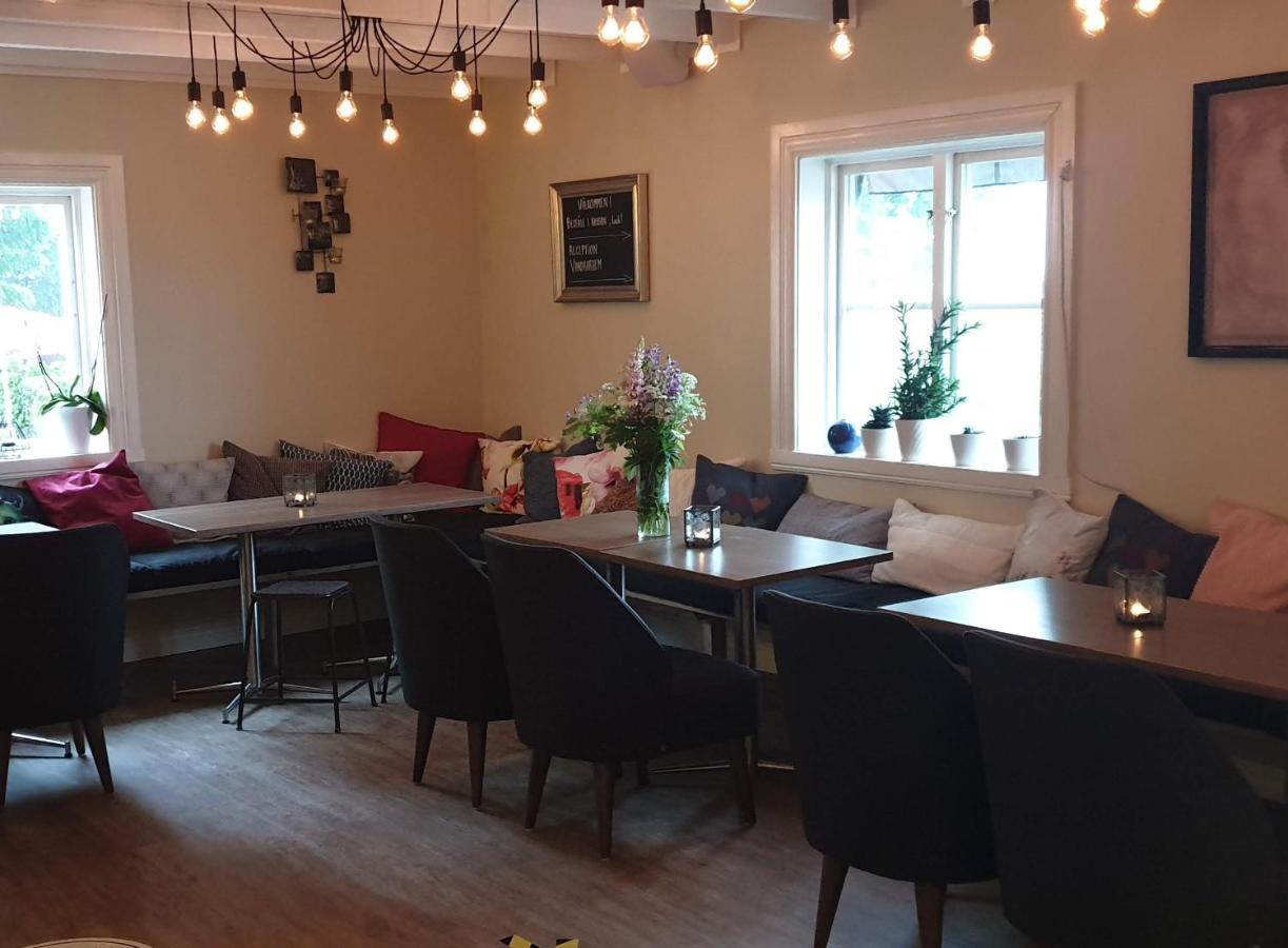 Strandterrassen Hostel Gränna エクステリア 写真