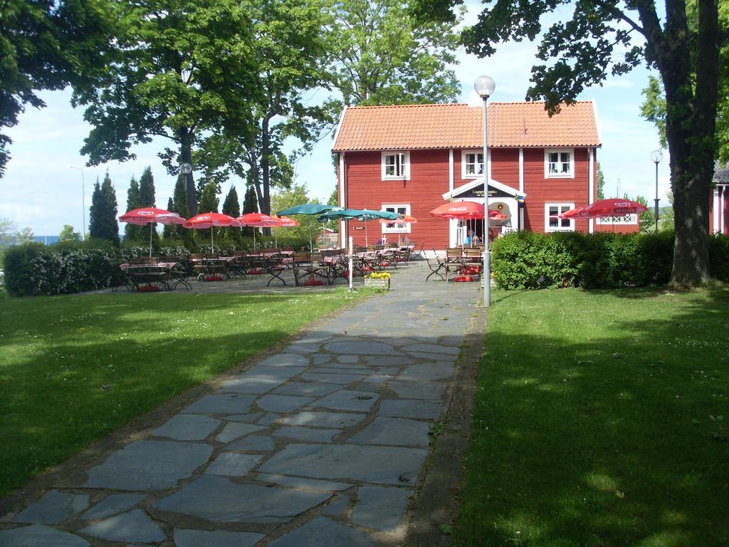 Strandterrassen Hostel Gränna エクステリア 写真